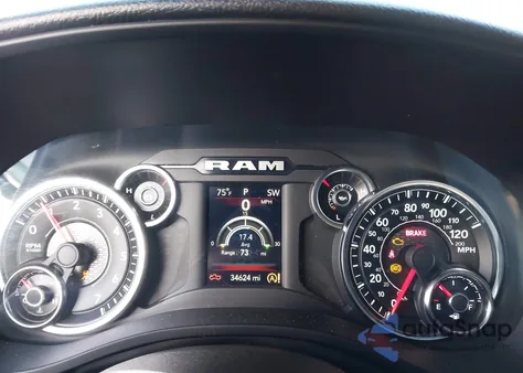 2023 Ram 1500 Big Horn 4X2 6'4 Box z USA, uszkodzony, nr VIN 1C6RREBG2PN534920